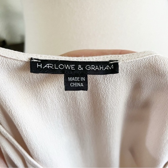 Harlowe & Graham Women's Cream Sleeveless Elastic Front Hi-Low Shell Top Size M - Picture 6 of 6